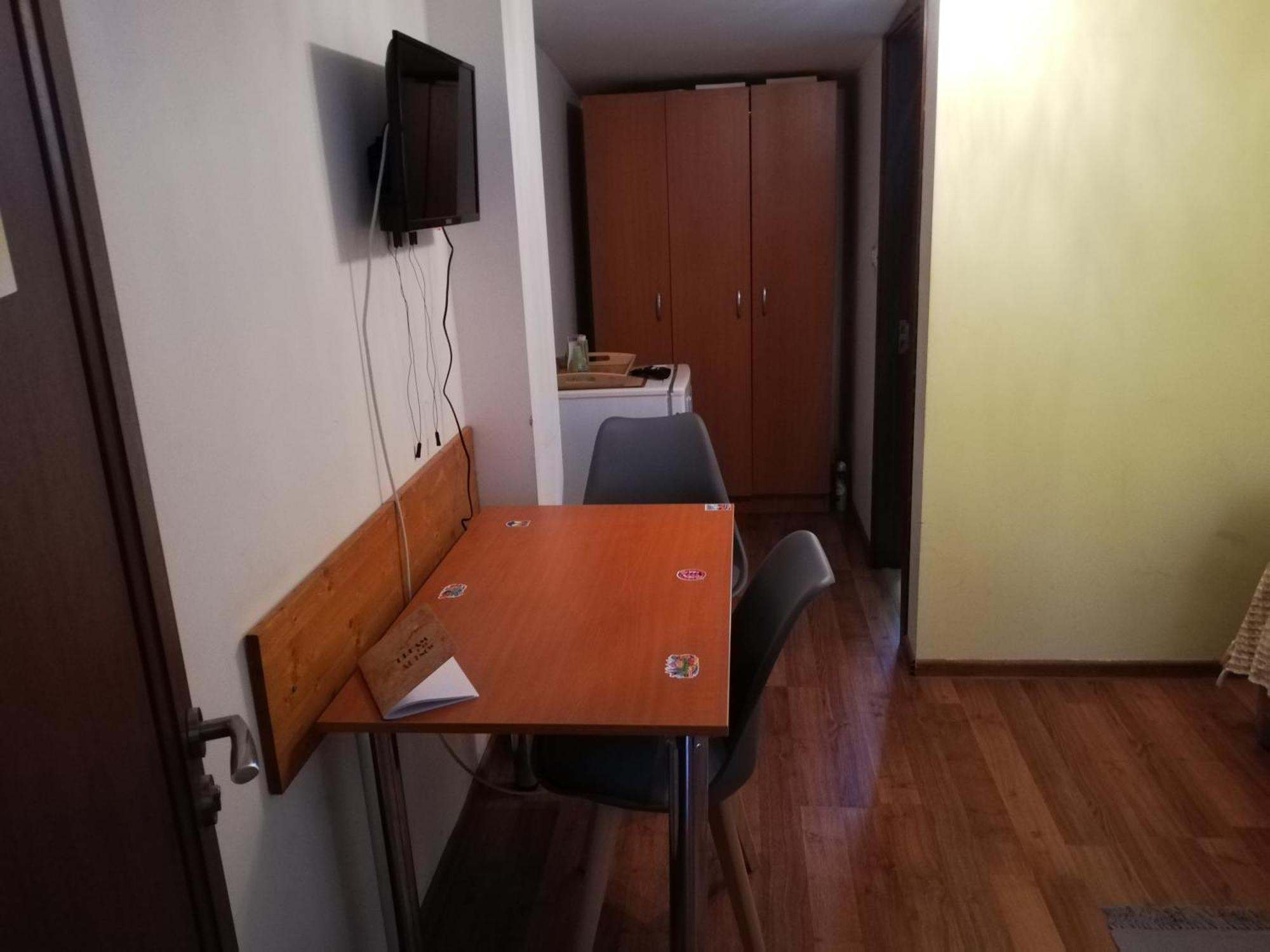 Arthouse Lucrezia Hotell Timişoara Exteriör bild