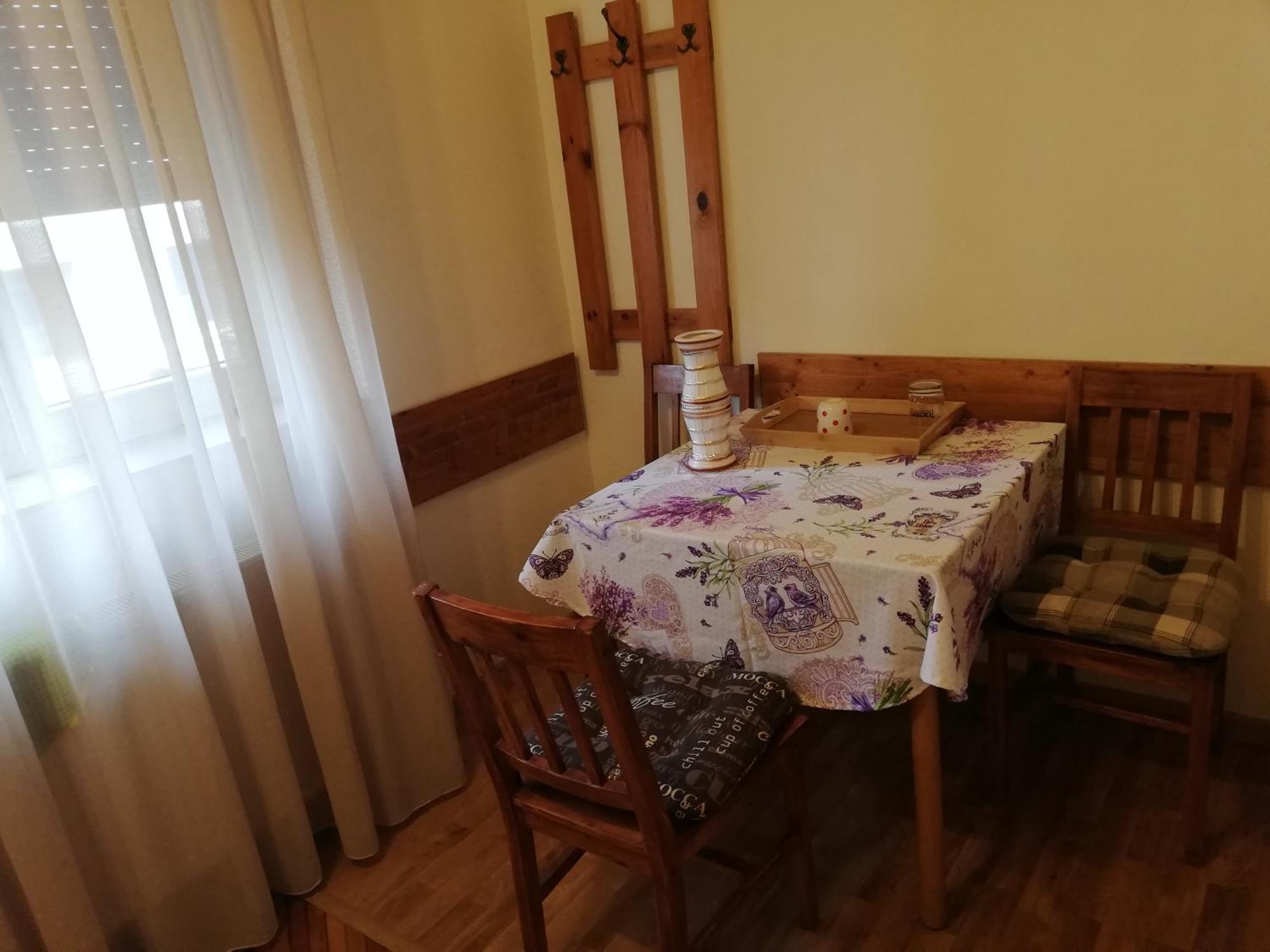 Arthouse Lucrezia Hotell Timişoara Exteriör bild