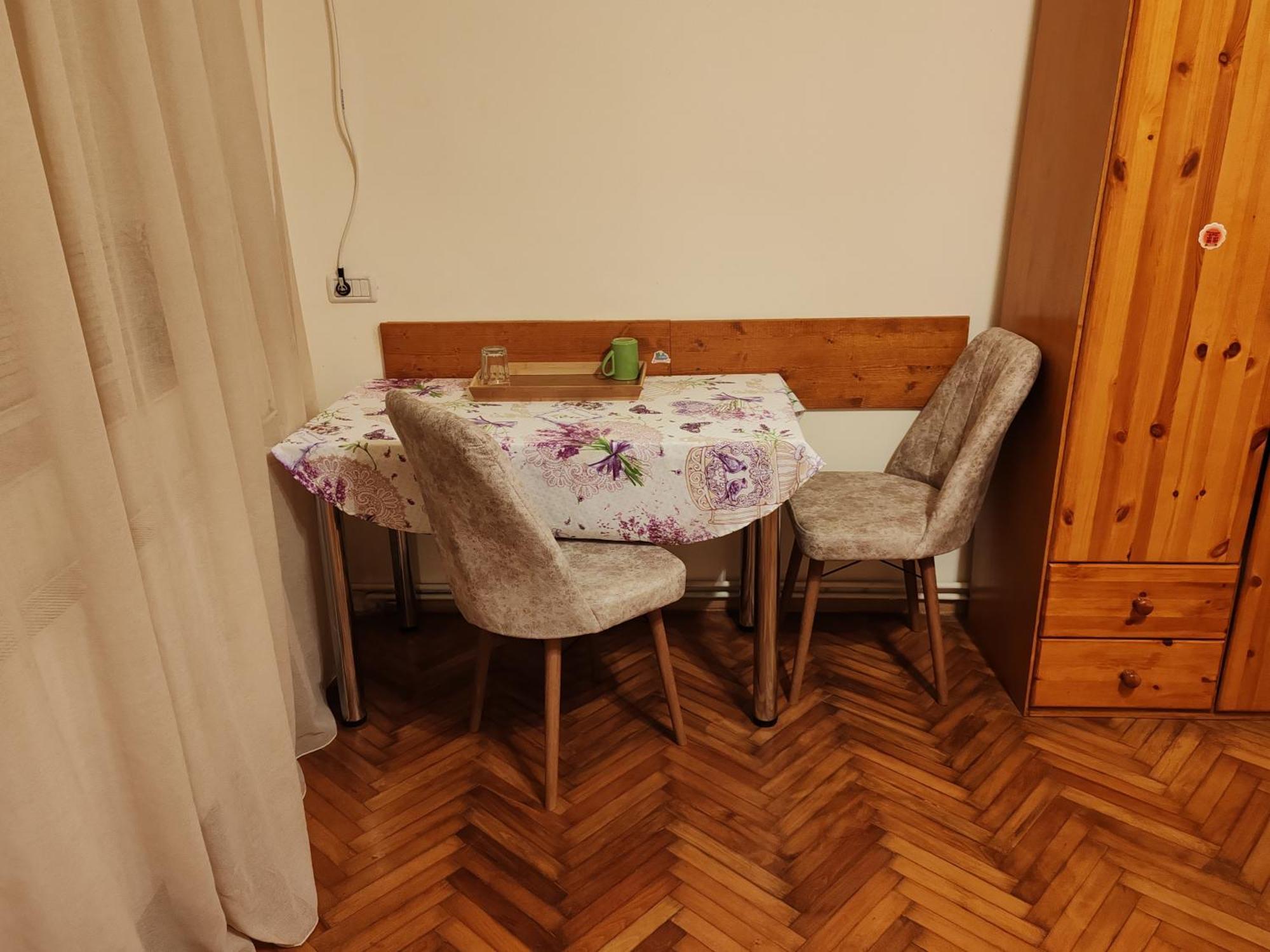 Arthouse Lucrezia Hotell Timişoara Exteriör bild