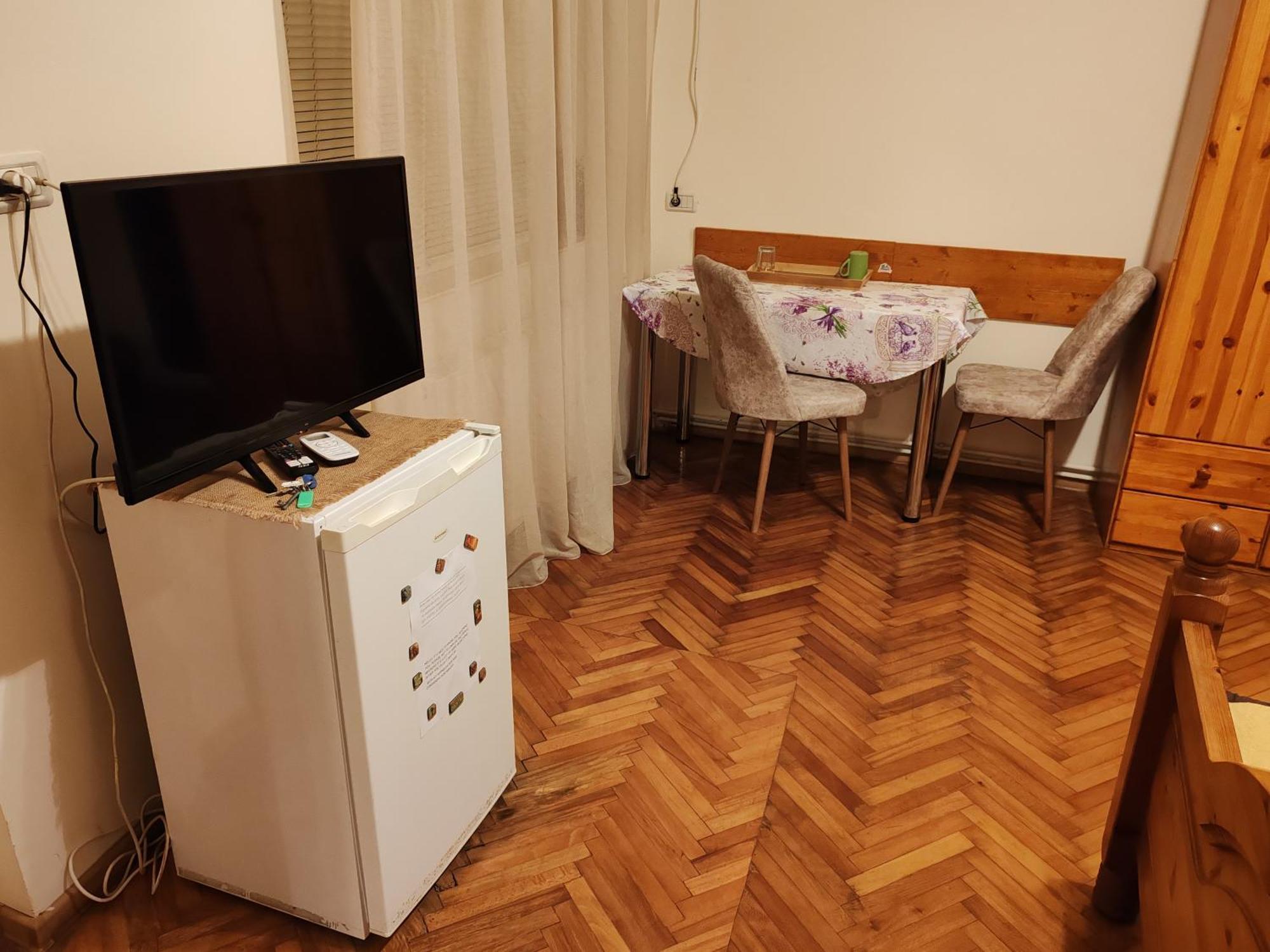 Arthouse Lucrezia Hotell Timişoara Exteriör bild