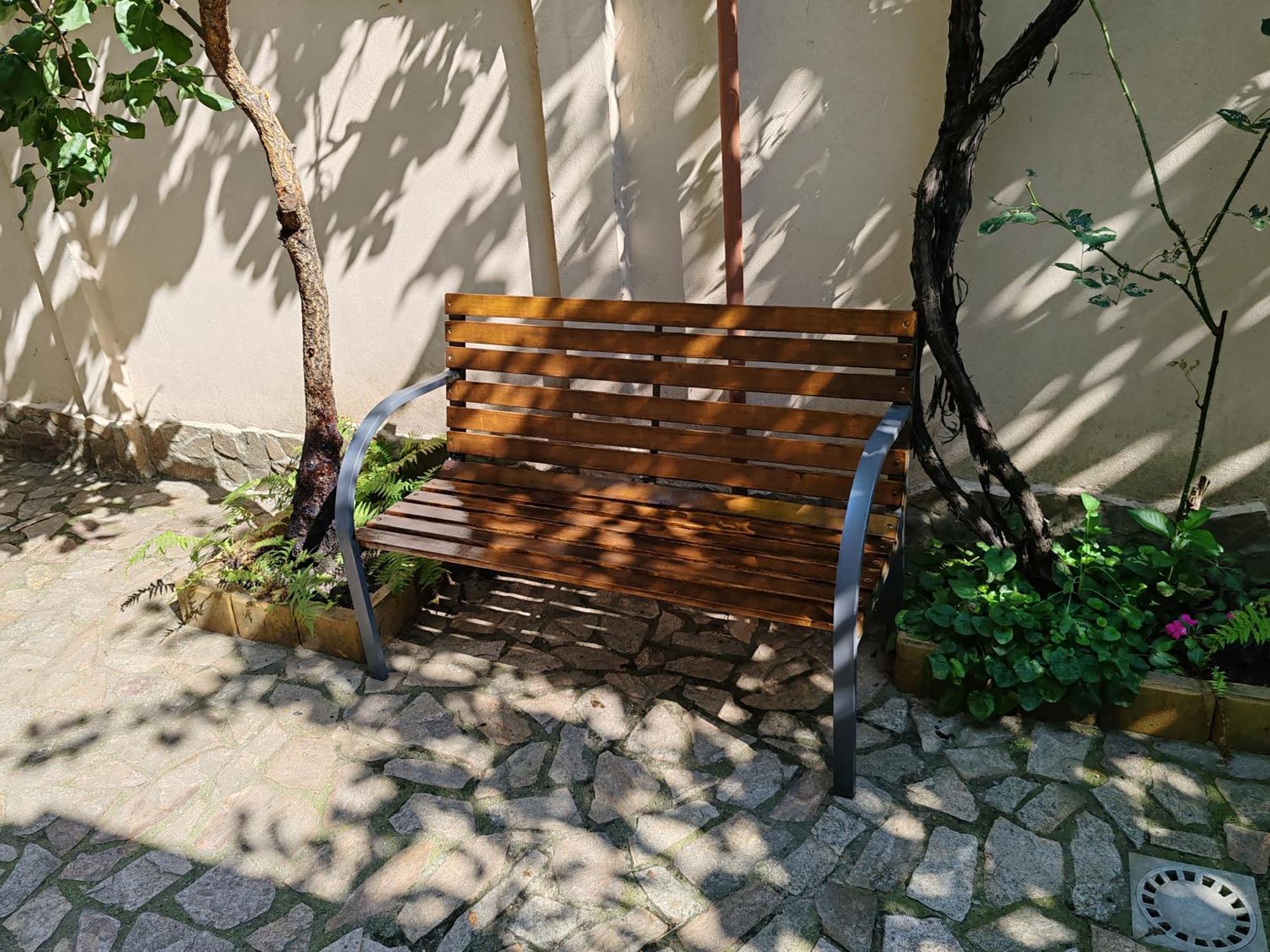 Arthouse Lucrezia Hotell Timişoara Exteriör bild
